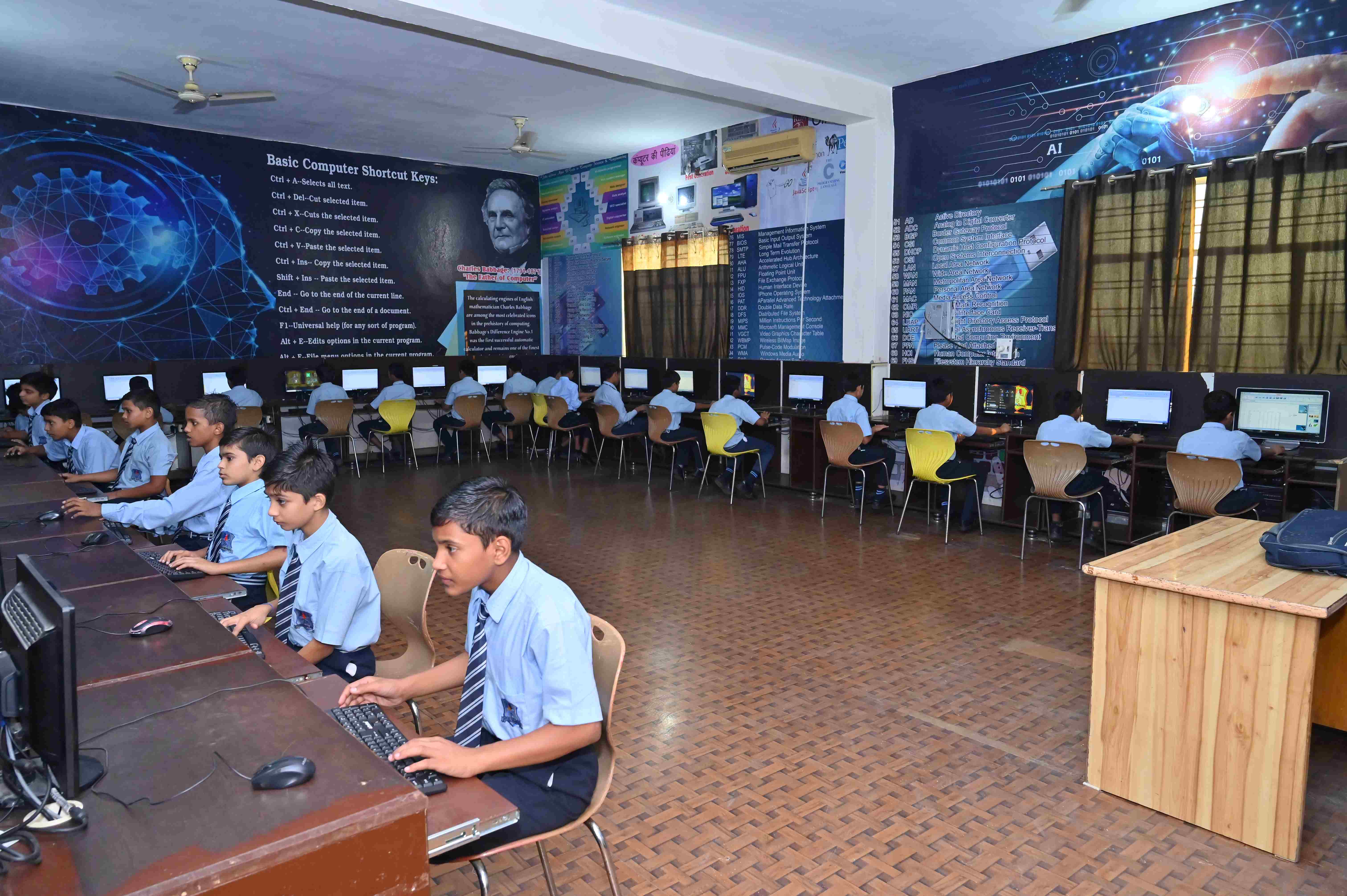 Computer Lab Gallery image